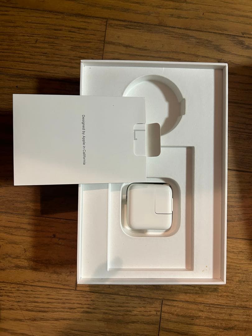 A*G様 iPad mini 5世代 Wi-Fi+Cellular 64GB ゴ