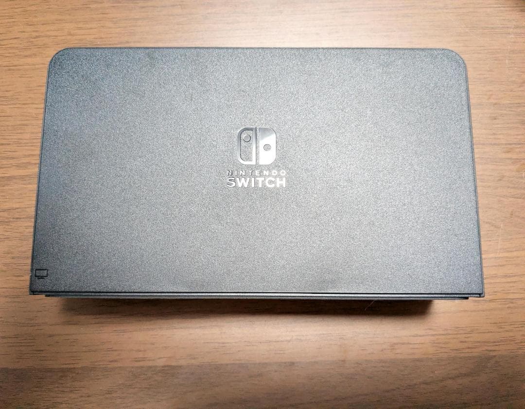 NintendoSwitch本体 (ケース付、ドックのみ有機ELモデル用)