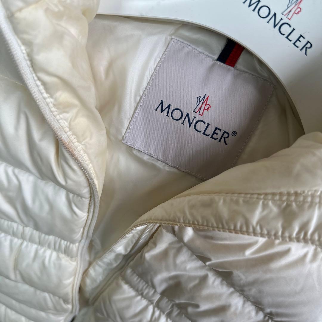 MONCLER BABY ダウンジャケット