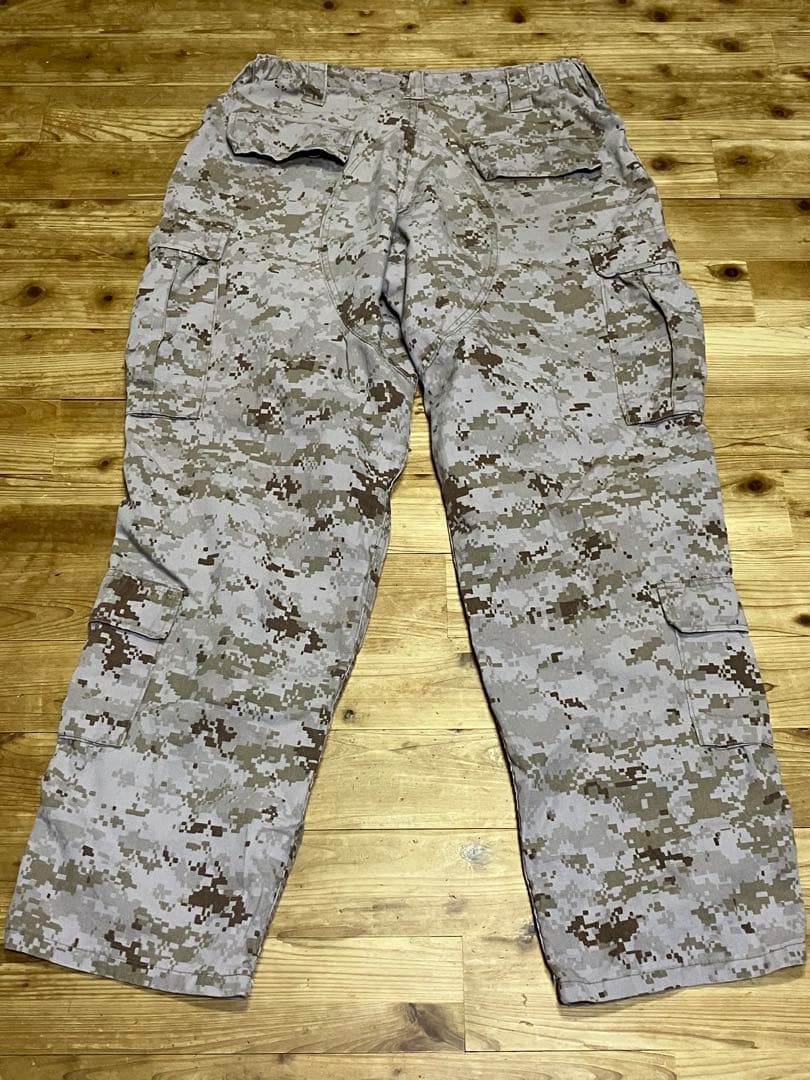 USMC FROG 難燃性・防虫 デザートマーパット上下セット M-R 中古良品