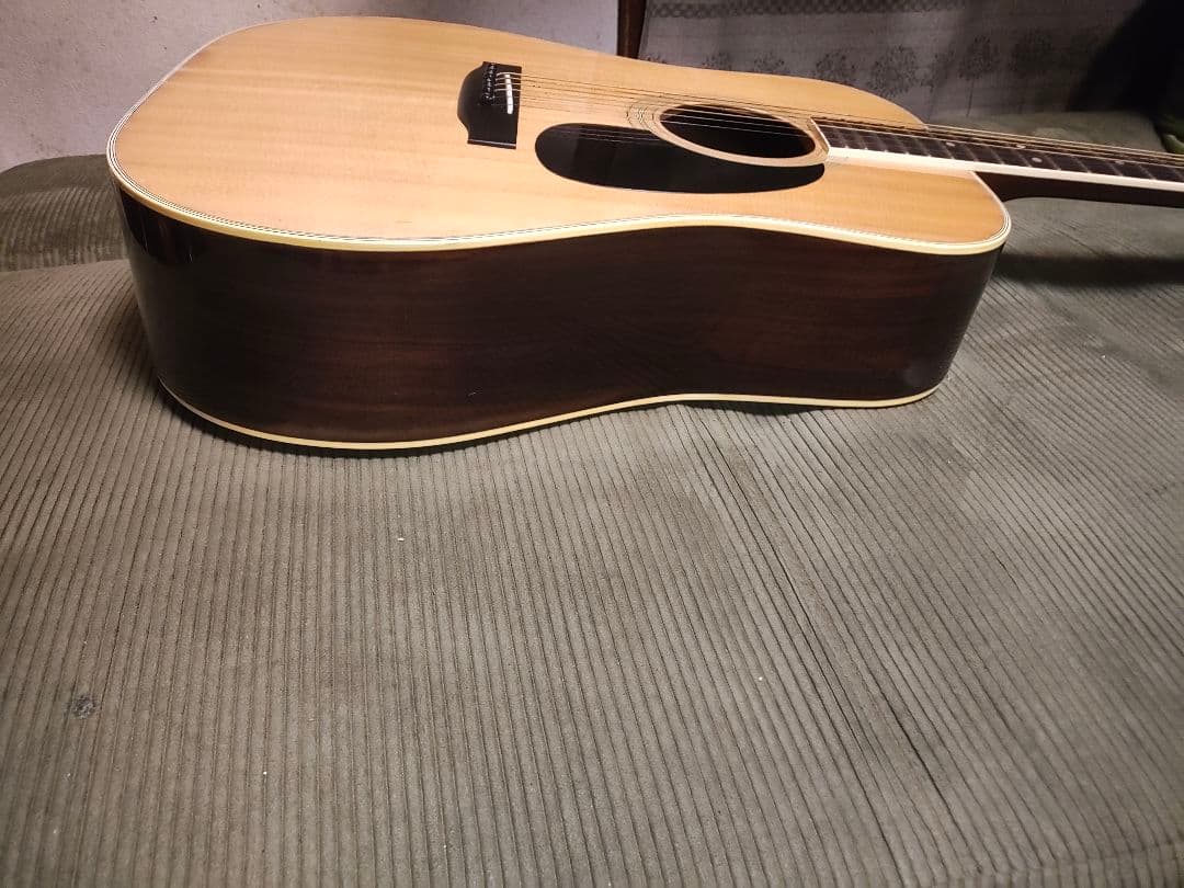 Morris アコースティックギターW25