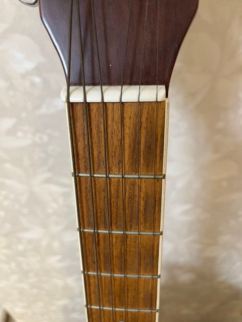 YAMAHA FS-325アコースティックギター　中古、ケース、ギター立て、カポ