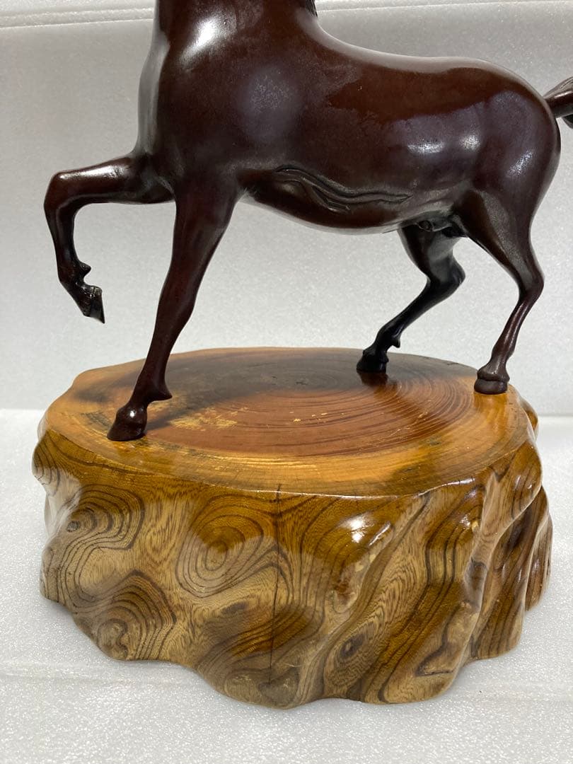 木製花台座、光沢仕上げ 自然木目の台座