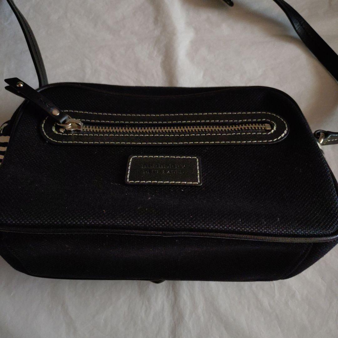 バーバリーブルーレーベル　ショルダーバッグ　キャンバス　ホースロゴ　黒