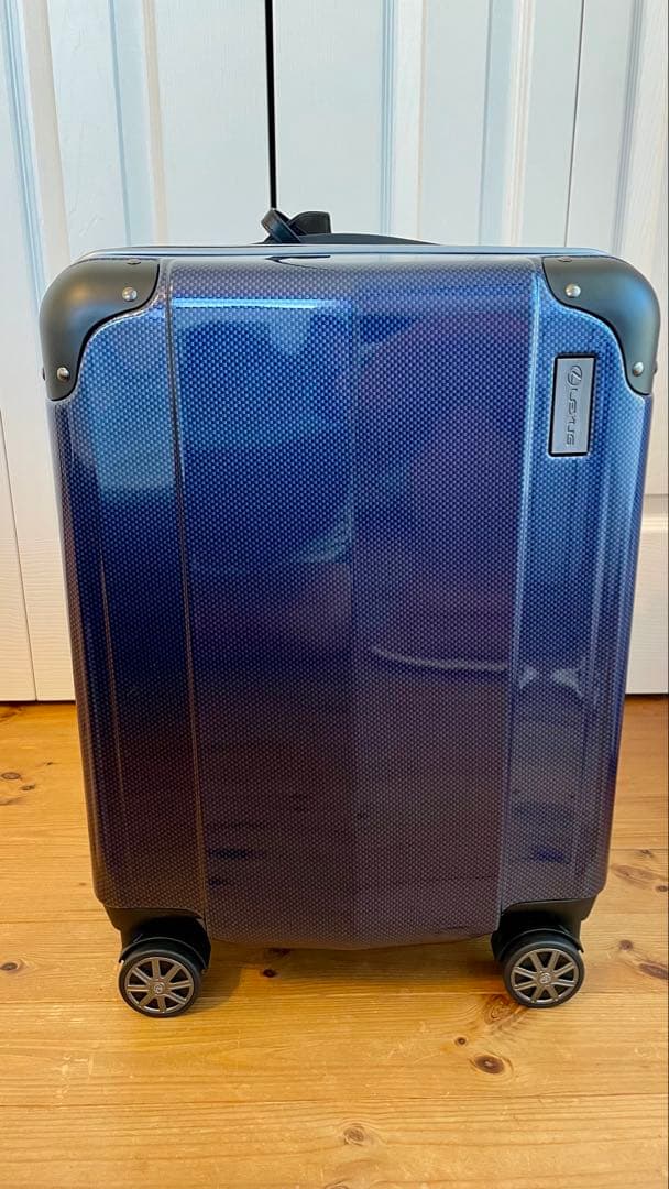 【たく】Lexus ハードキャリーケース 機内持ち込みサイズ