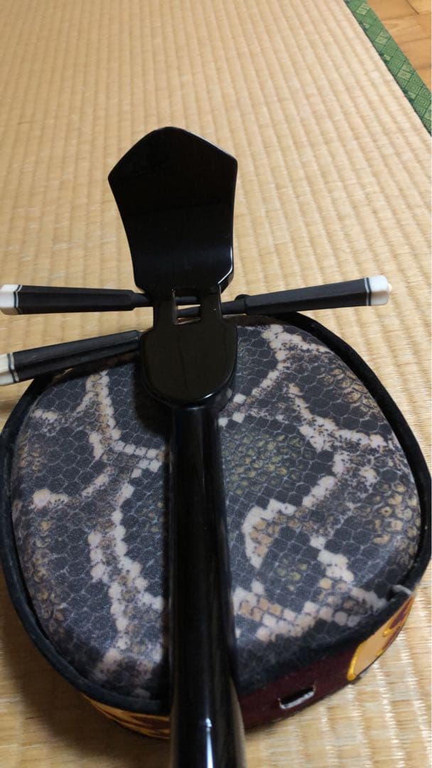 さんしん　三線