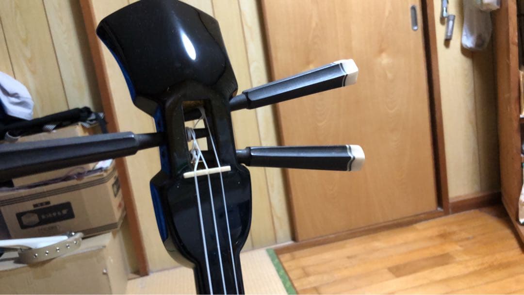 さんしん　三線