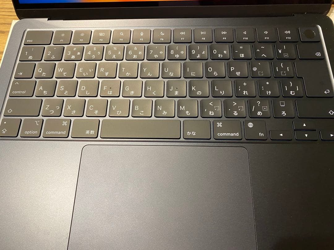 MacBook Air M2 8GB 13.6インチ　ミッドナイト