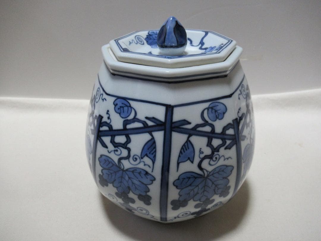 平安　景雲造　染付ぶどう棚絵　水指　共箱