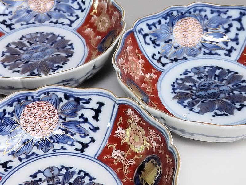 大聖寺伊万里 　染錦　牡丹に巻物の図　膾皿　４客　C135A- ALg