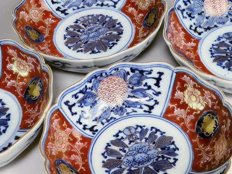 大聖寺伊万里 　染錦　牡丹に巻物の図　膾皿　４客　C135A- ALg