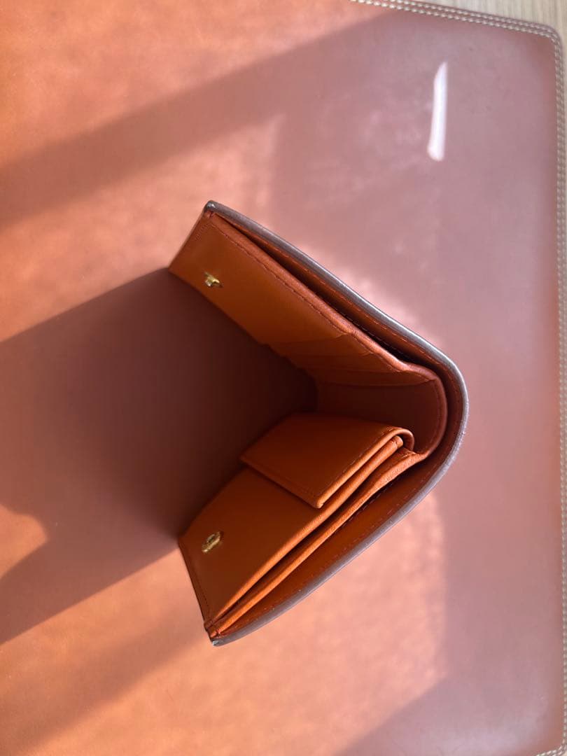 ✨PRADA 二つ折り財布（キャメル×内側オレンジ）✨