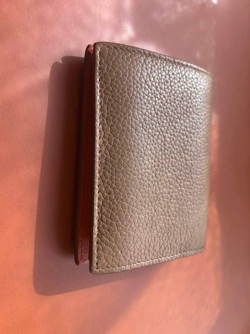 ✨PRADA 二つ折り財布（キャメル×内側オレンジ）✨