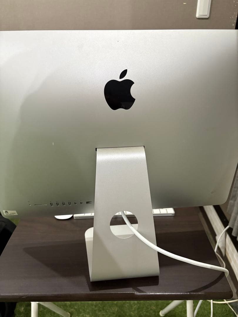 Apple iMac 21.5インチ Late2015 8GB 1TB