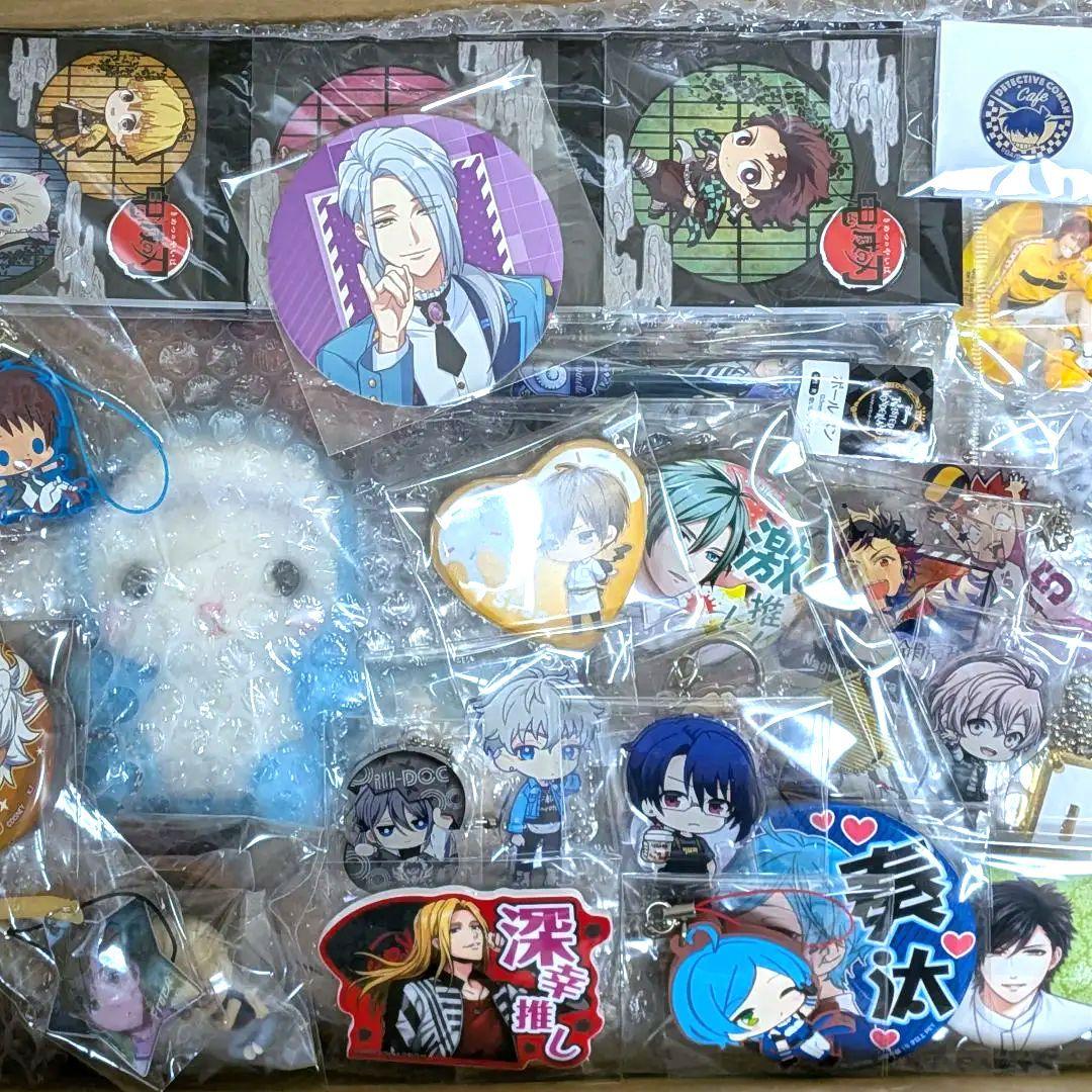 アニメグッズ　大量　まとめ売り　約200点　80サイズ　キャラクターグッズ