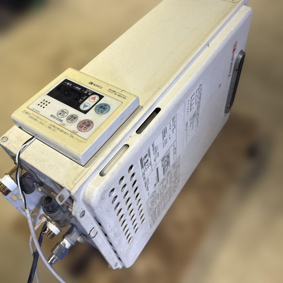 ノーリツ ガス給湯器 GQ-1637WS ガス用 リモコン付き 中古品