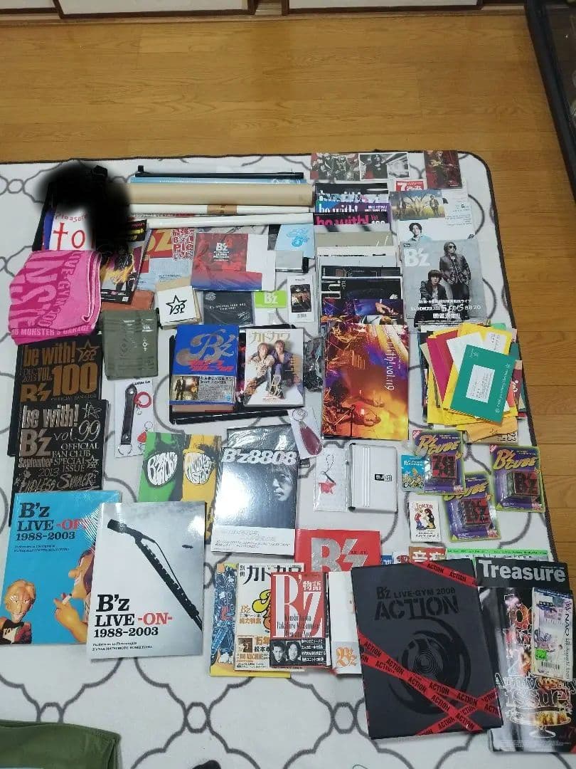 B'z ファンクラブ会報・ライブグッズセット