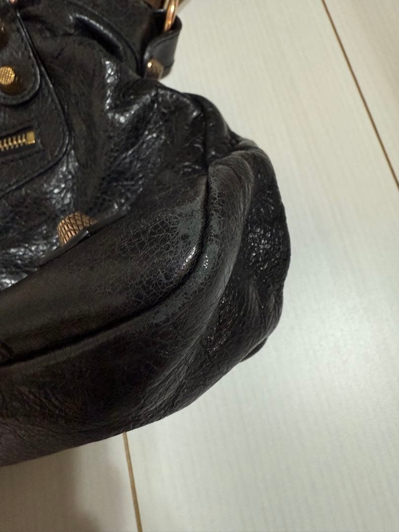 バレンシアガ　ジャイアント