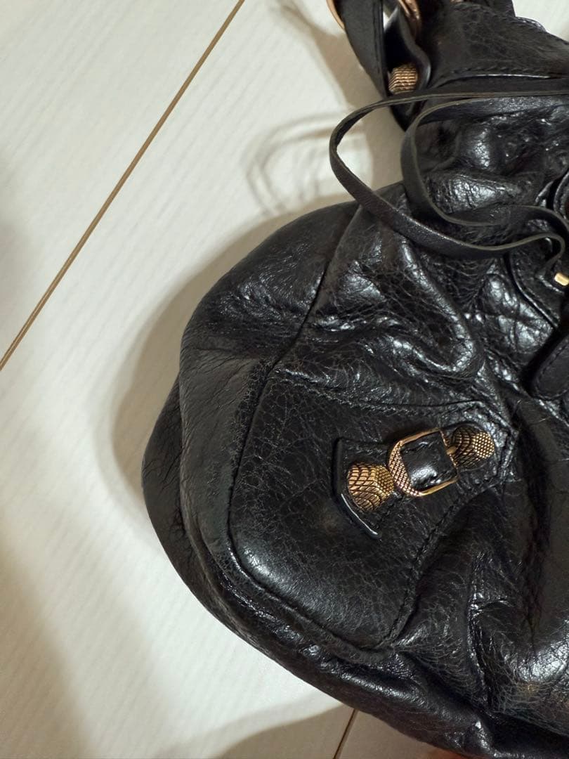 バレンシアガ　ジャイアント