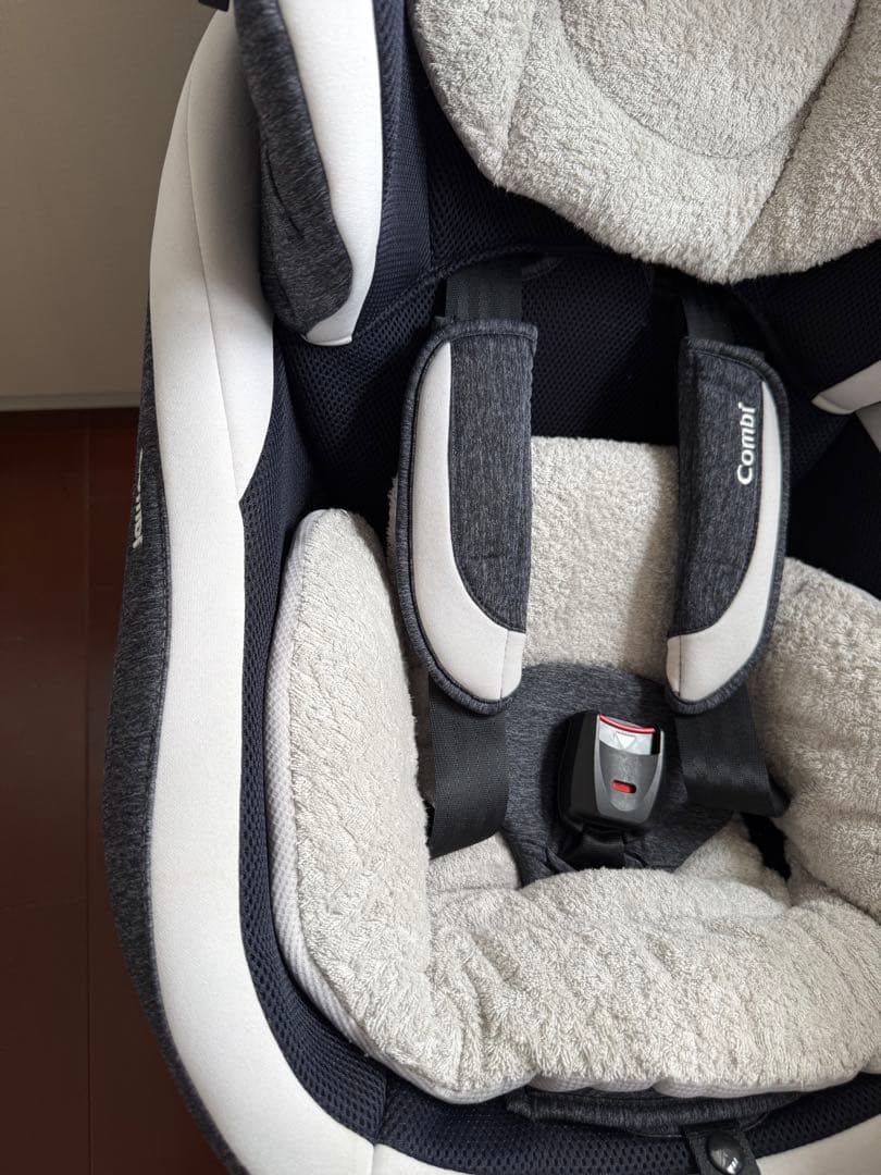 【極美品】 Combi ベビーシート ネイビー/グレー