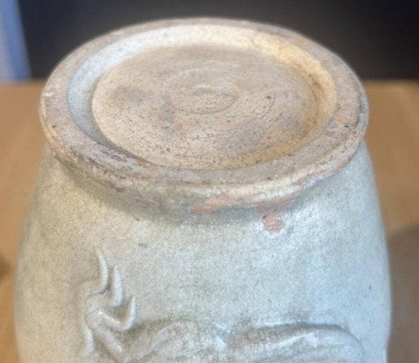 S8011　中国美術　唐時代　唐代　越州窯　青磁　龍耳瓶　花瓶　花器