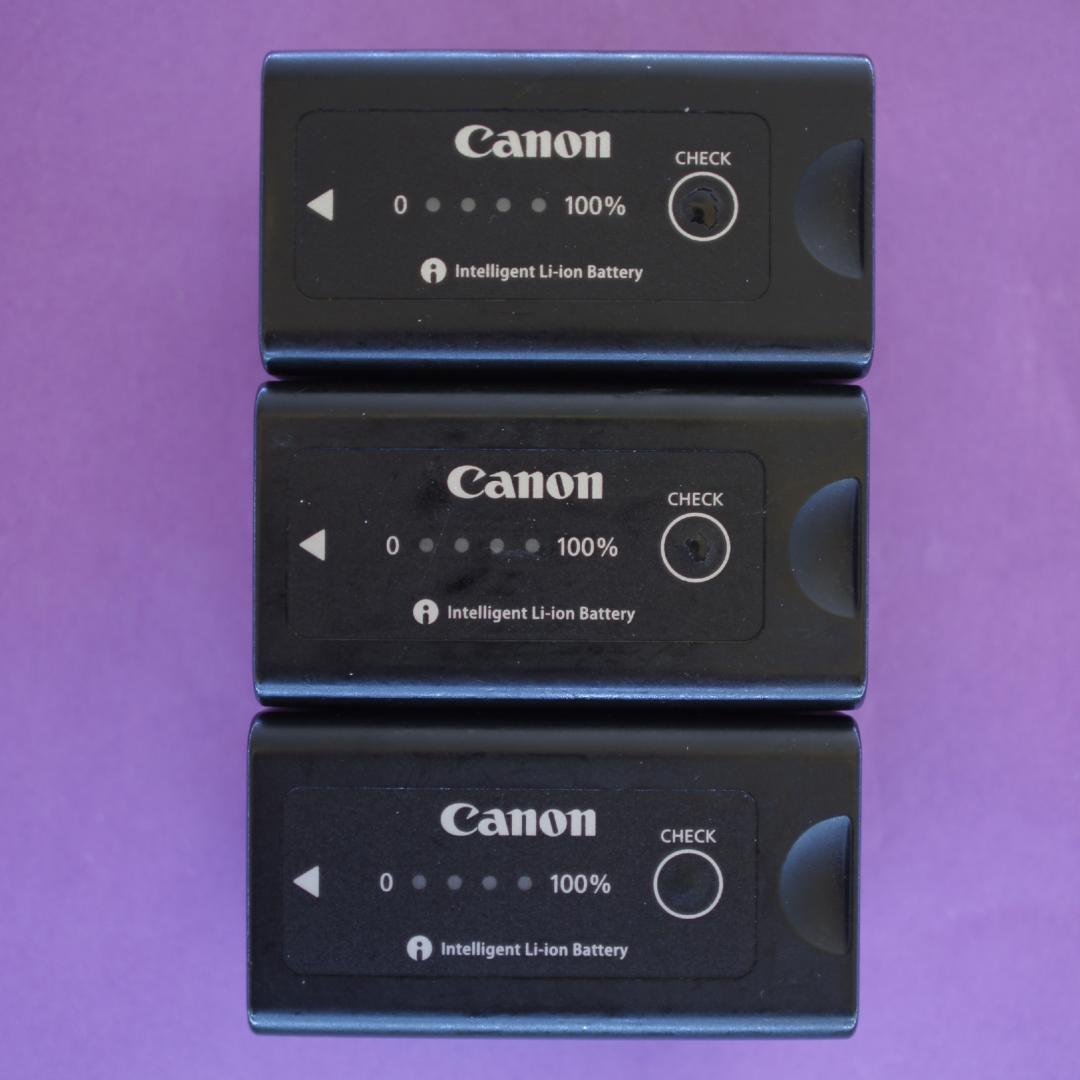 Canon EOS C100（EFマウント）バッテリー BP-955 3本付属