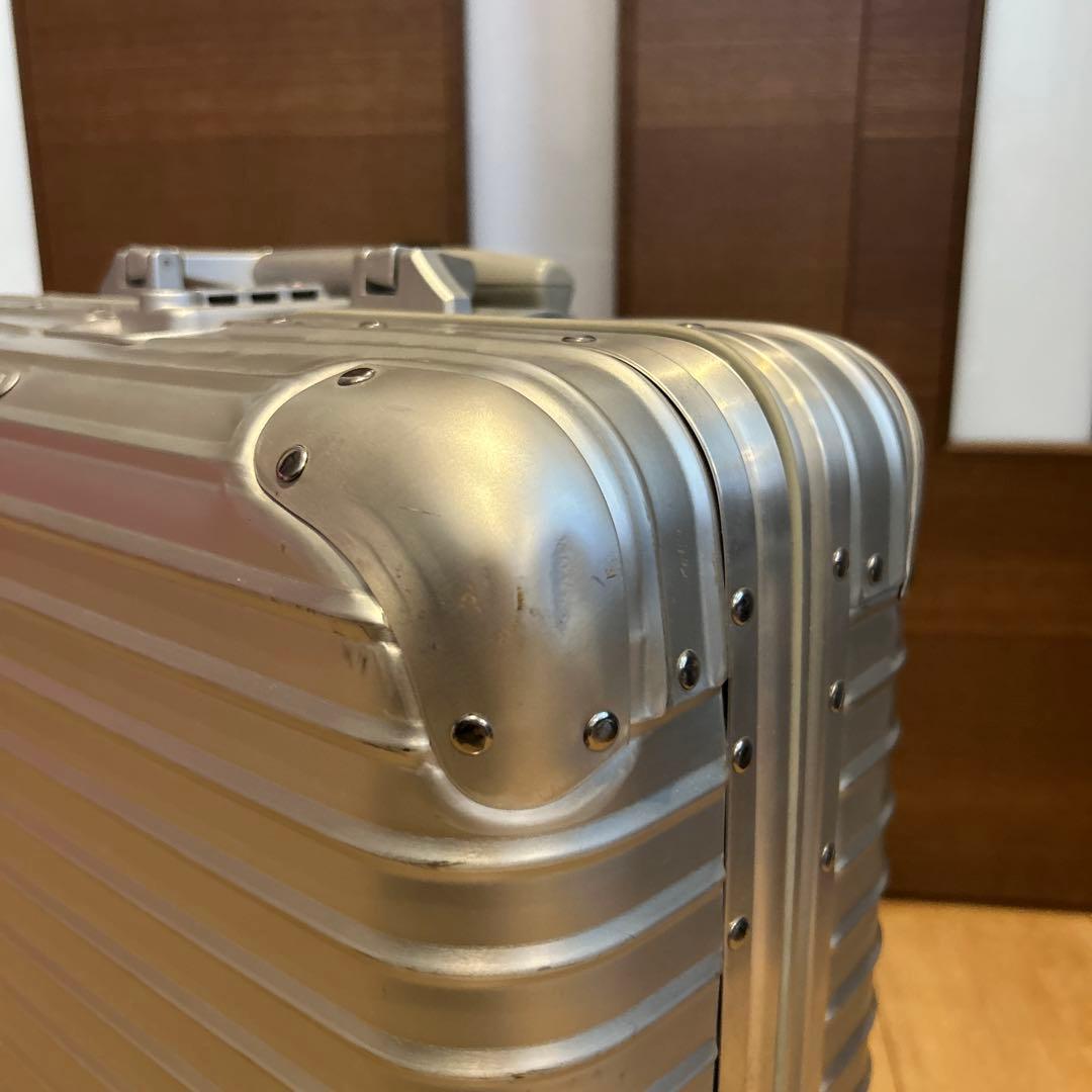 RIMOWA シルバー キャリーケース リモワ トパーズ 26リットル