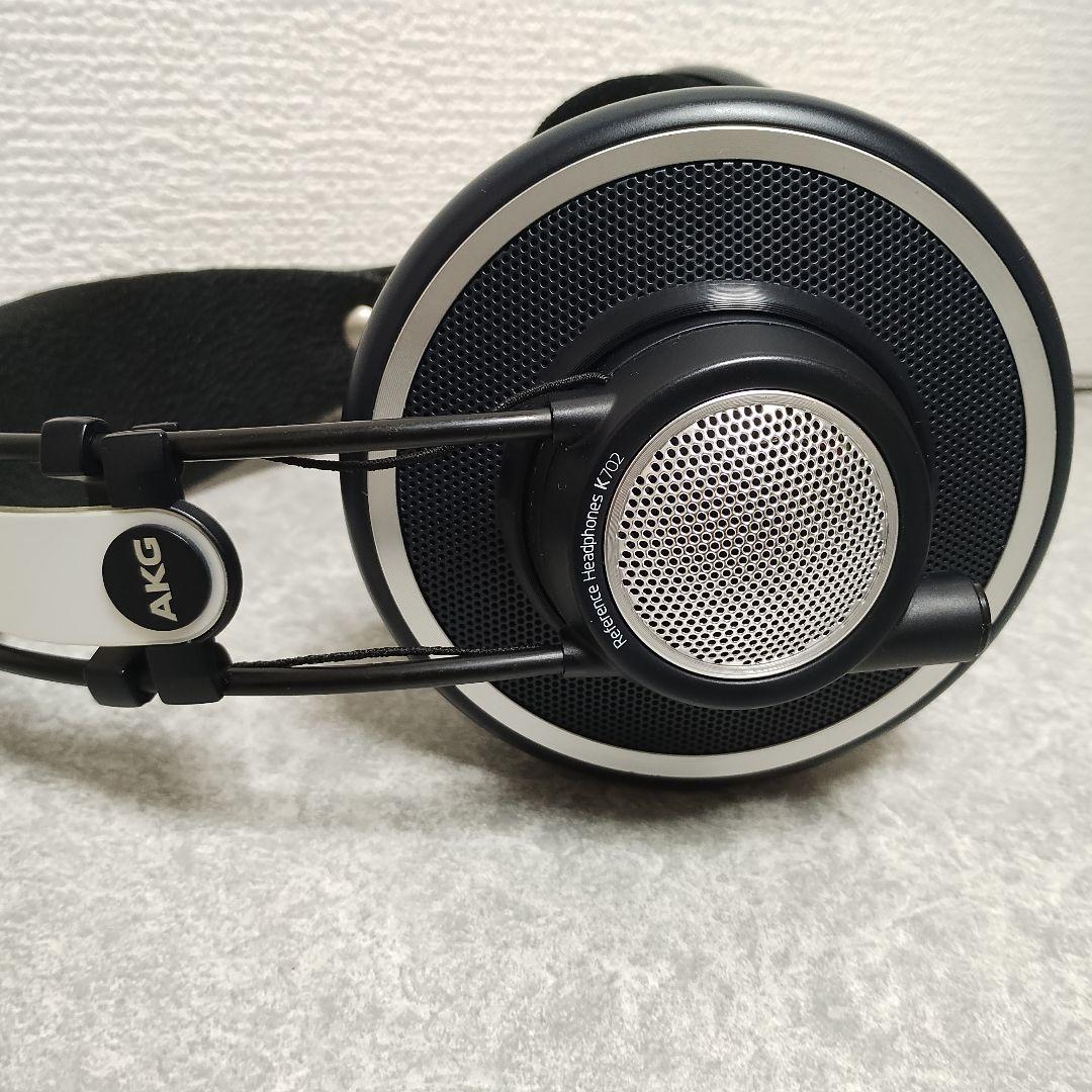 AKG K702です。