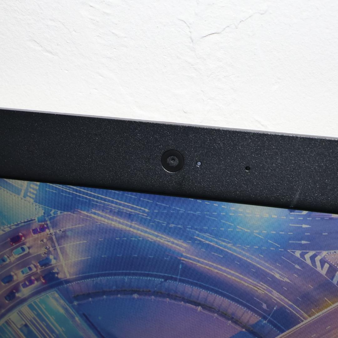 美品！Win11公式対応10世代i3/メ8G/新品SSD/無線/カメラ/HDMI