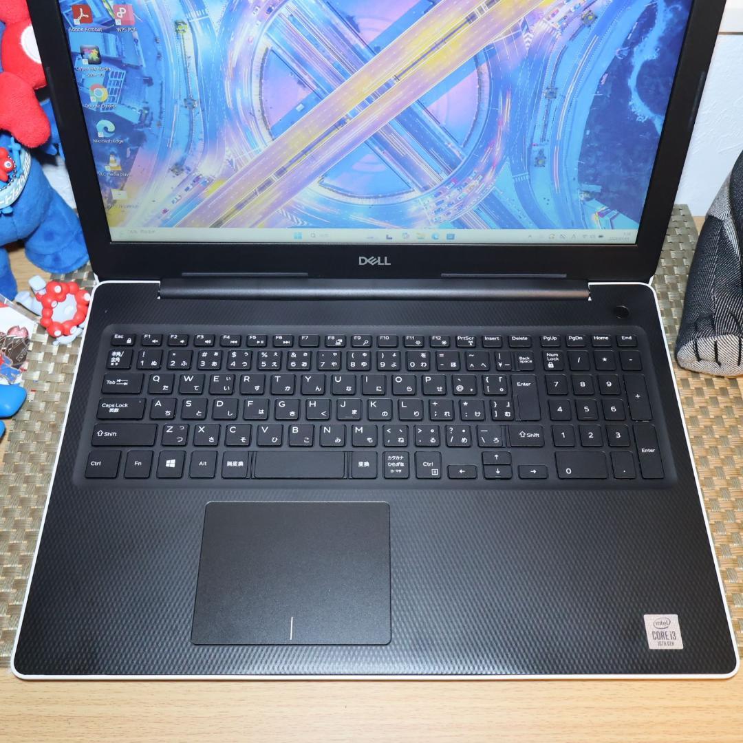 美品！Win11公式対応10世代i3/メ8G/新品SSD/無線/カメラ/HDMI