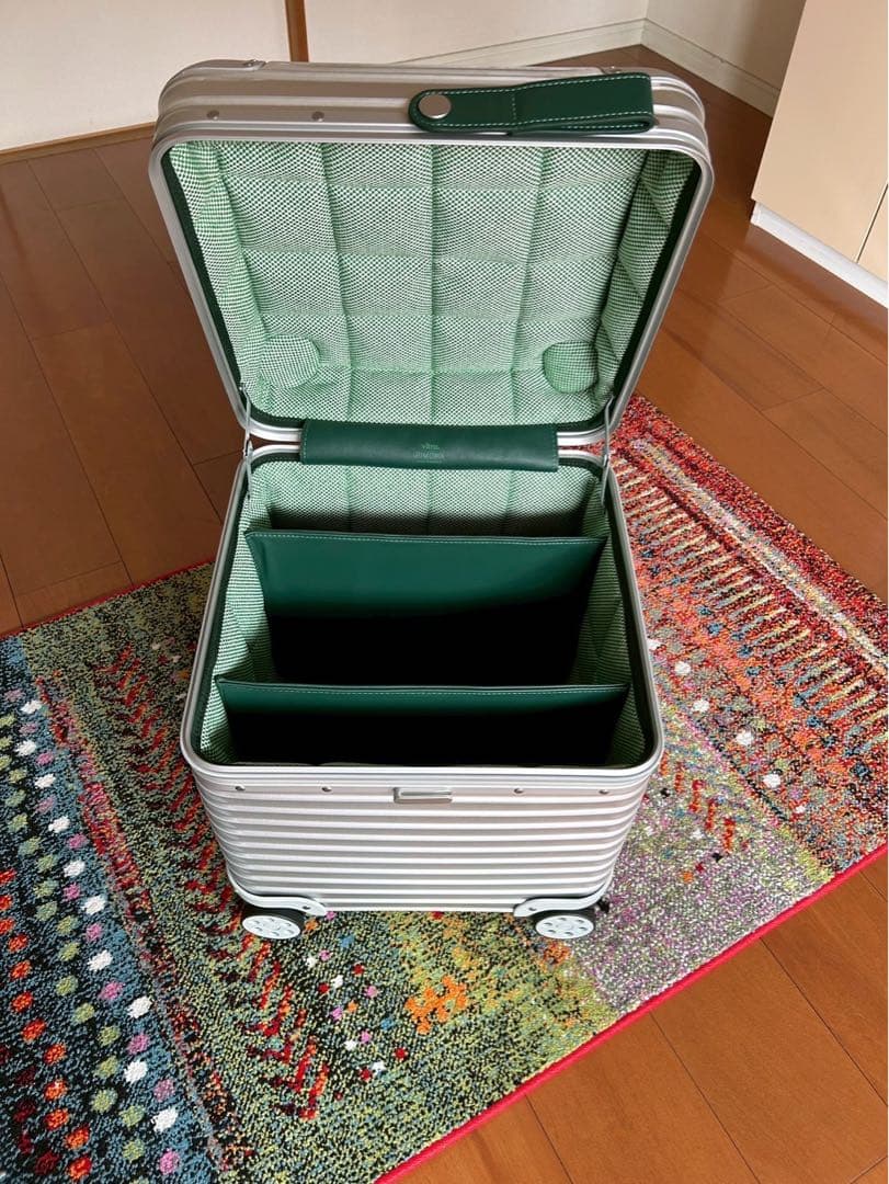 リモワ　ヴィトラ　RIMOWA Vitra コラボ　限定