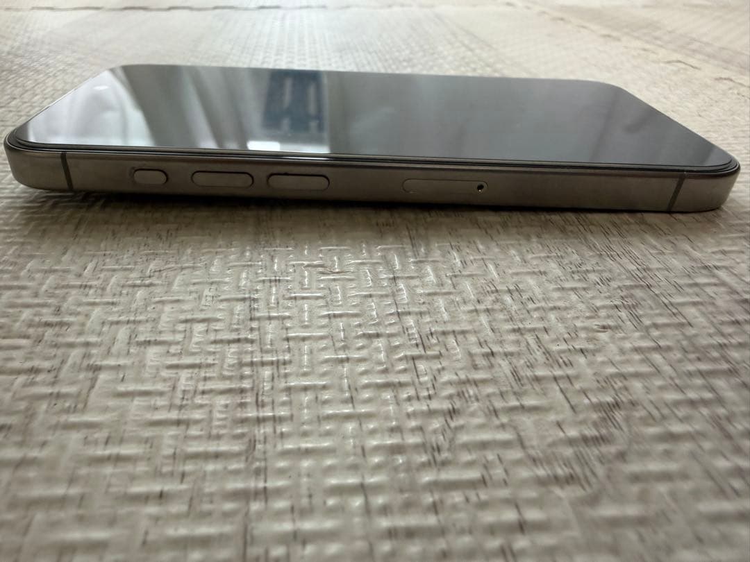 スマートフォン本体 Apple iPhone 15 Pro 256gb