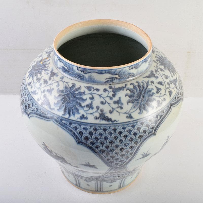 中国　青花　花弁神獣文　花瓶　壺　C　8943A