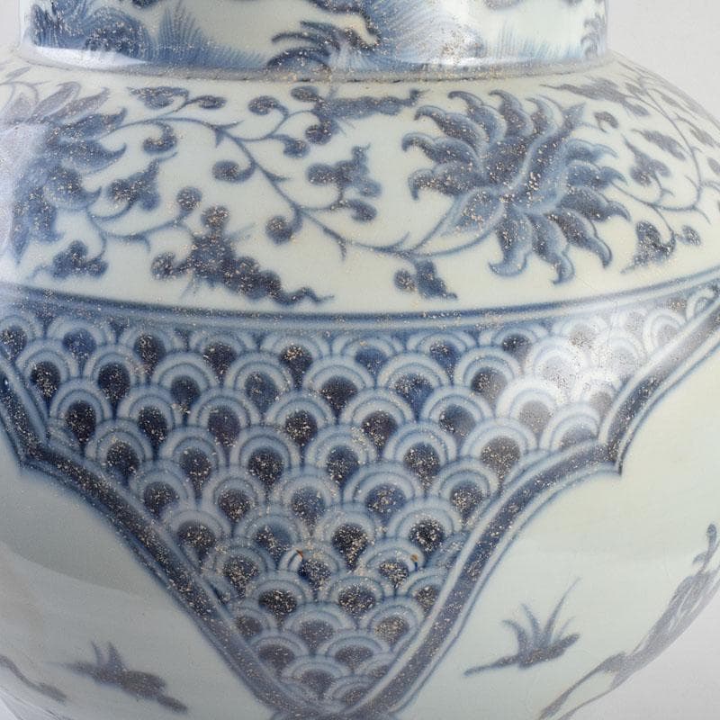 中国　青花　花弁神獣文　花瓶　壺　C　8943A