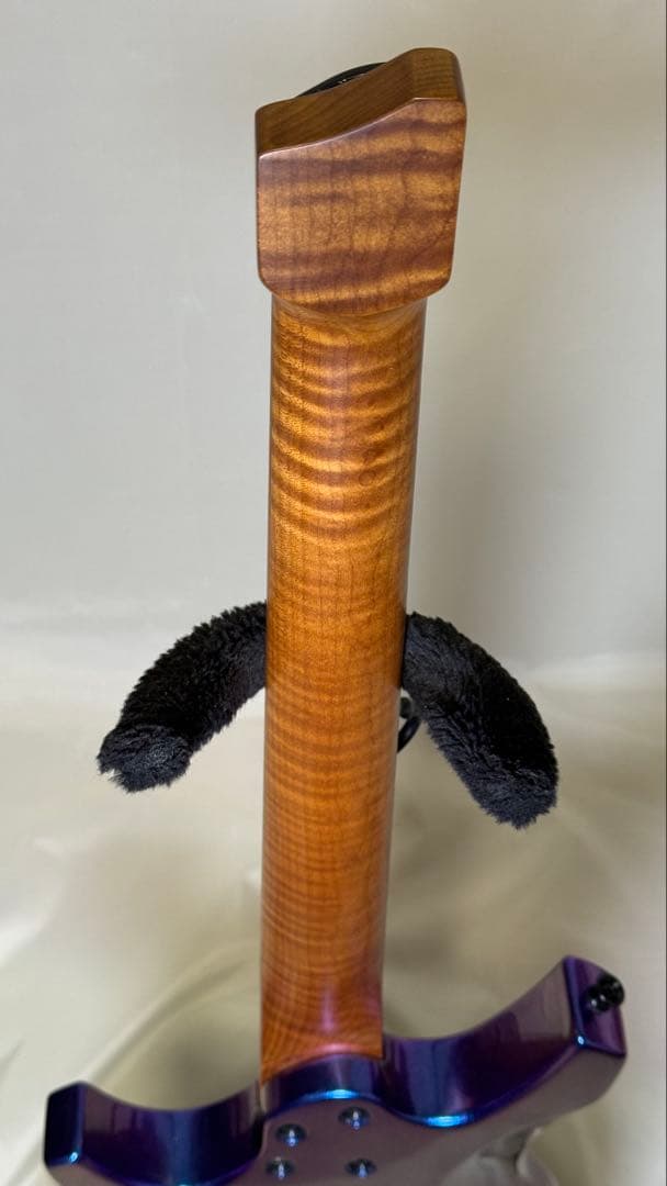 【ネック必見】ヘッドレスギター・マジョーラカラー・ファンフレット24F