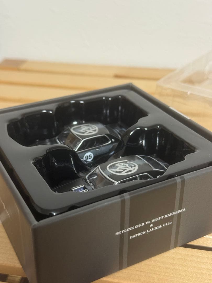 POPRACE 1/64 GT-R v8 HAKOSUKA 95 齊藤太吾サイン