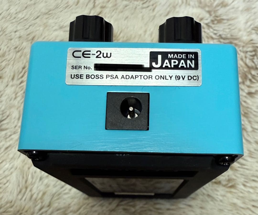 O2　BOSS Chorus CE-2w ギターエフェクター