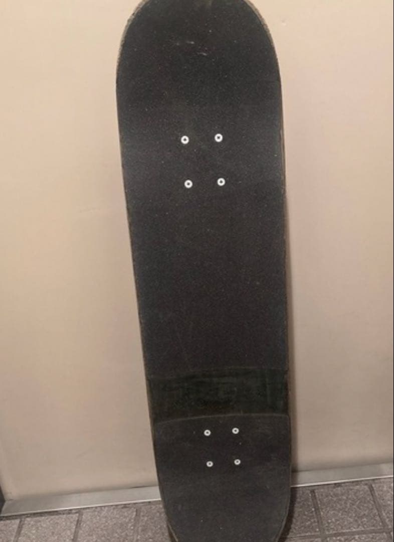 【特価商品】ANTIHERO スケボー スケートボード
