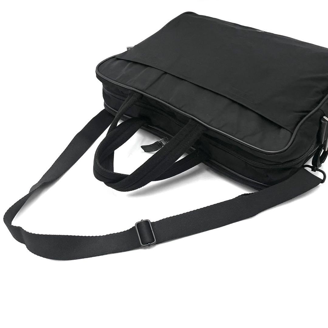 【美品】プラダ 三角ロゴ 2way ビジネスバッグ 斜め掛け プレート ブラック