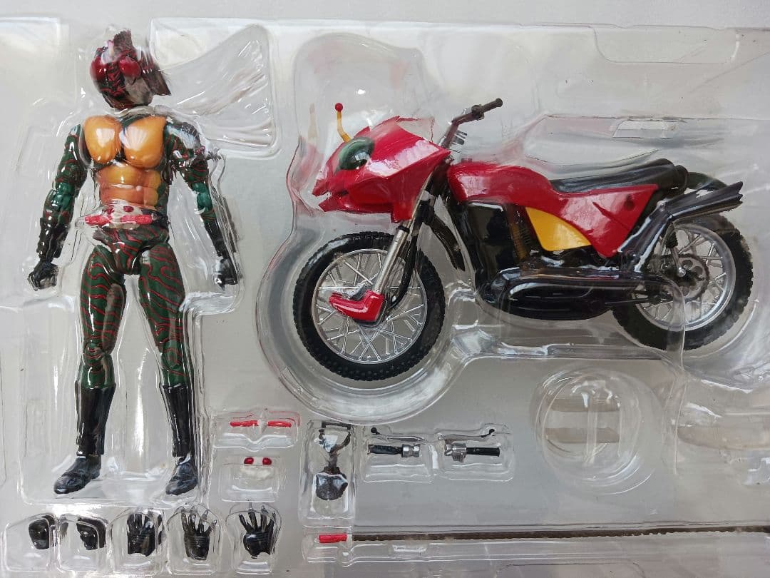 魂ウェブ商店S.H.Flguarts仮面ライダーアマゾン&ジャングラーセット