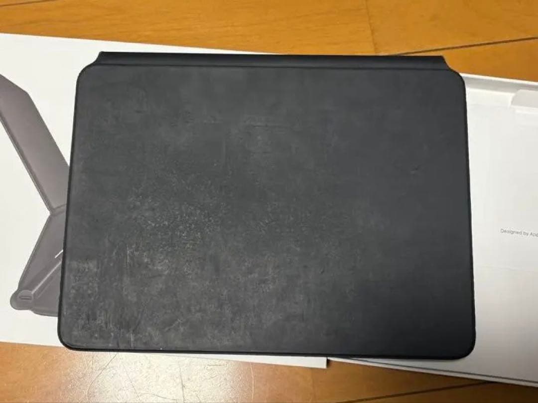 iPad air 第4世代 + Magic Keyboard 付き