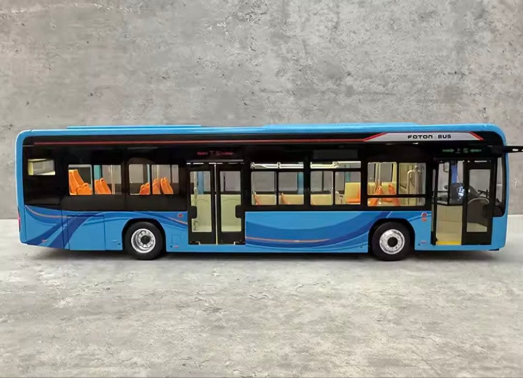 翔平FOTON 1:36 スケールモデルミニバス
