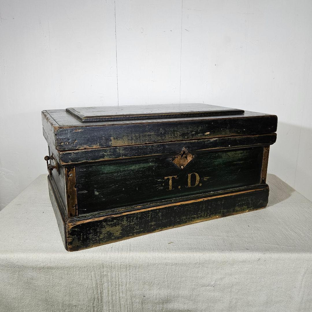 USアンティーク 古い旅行用のトランク 木箱 チェスト 木製 収納 古家具