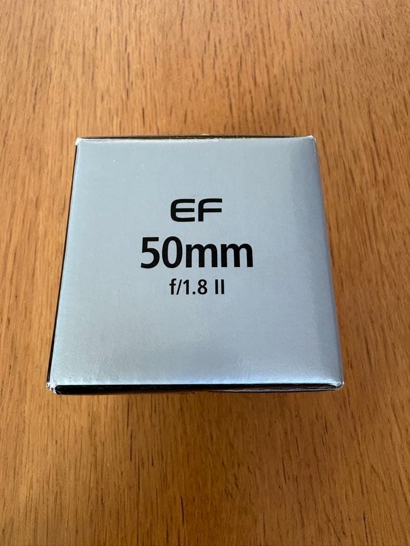 Canon EF 50mm f/1.8 II レンズ