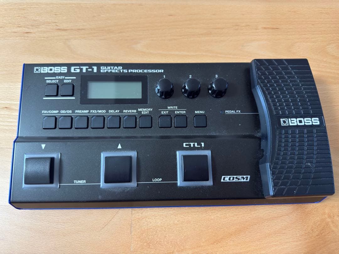 BOSS GT-1、ACアダプター、教則本セット