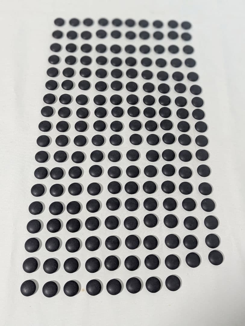 蛤碁石 那智黒 白175 黒179個 厚さ 白8.8mm 黒9mm