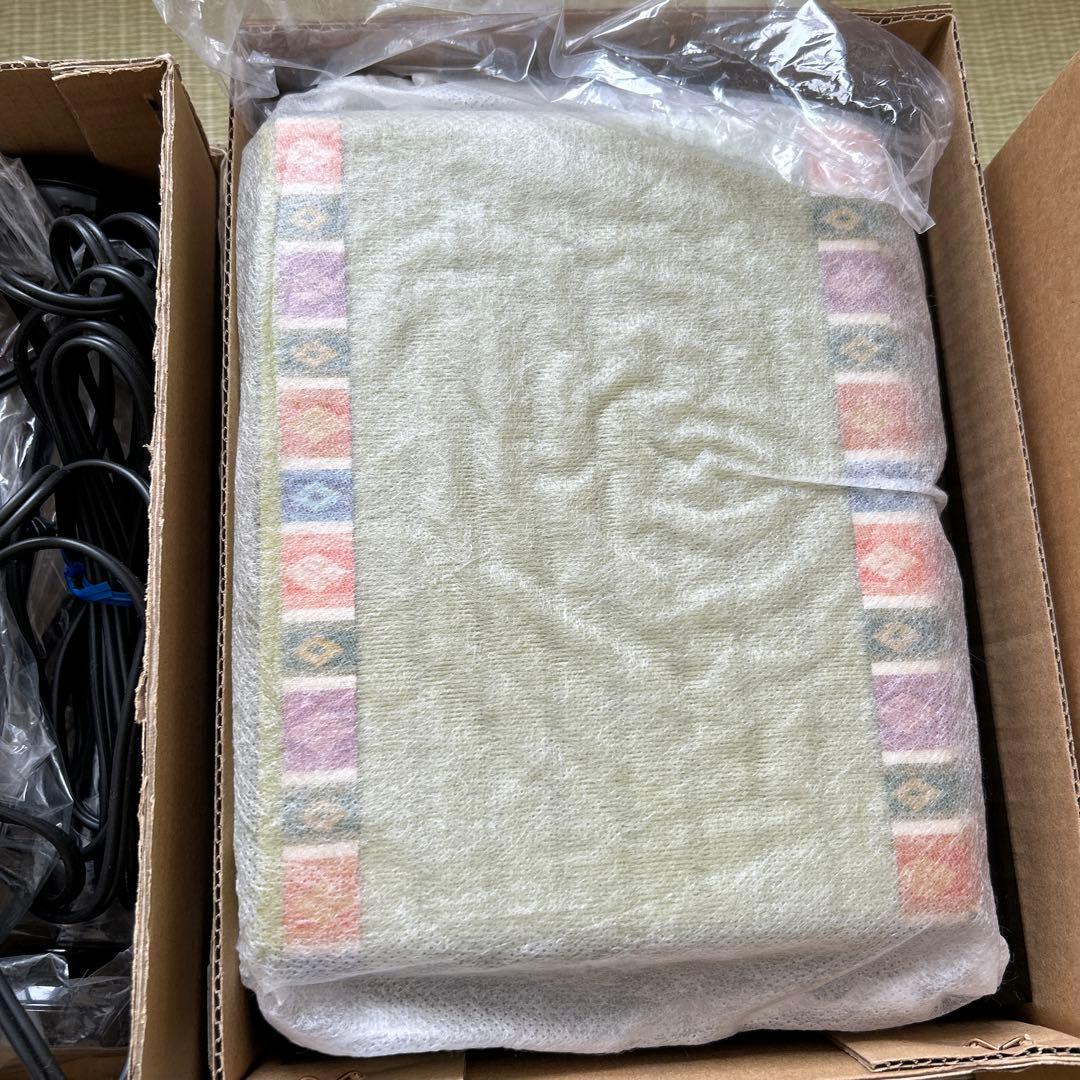 雛人形　桜の花装飾 木製台