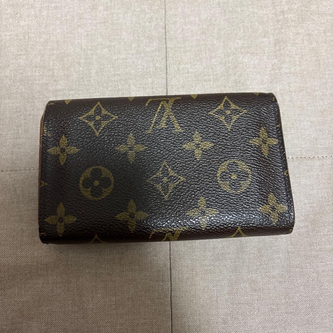 LOUIS VUITTON ポルト・モネ・ビエ　トレゾール　L字ファスナー