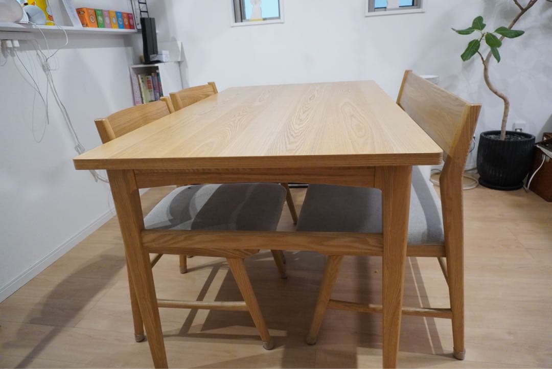 unico テーブル140㌢　単品【今週中まで】