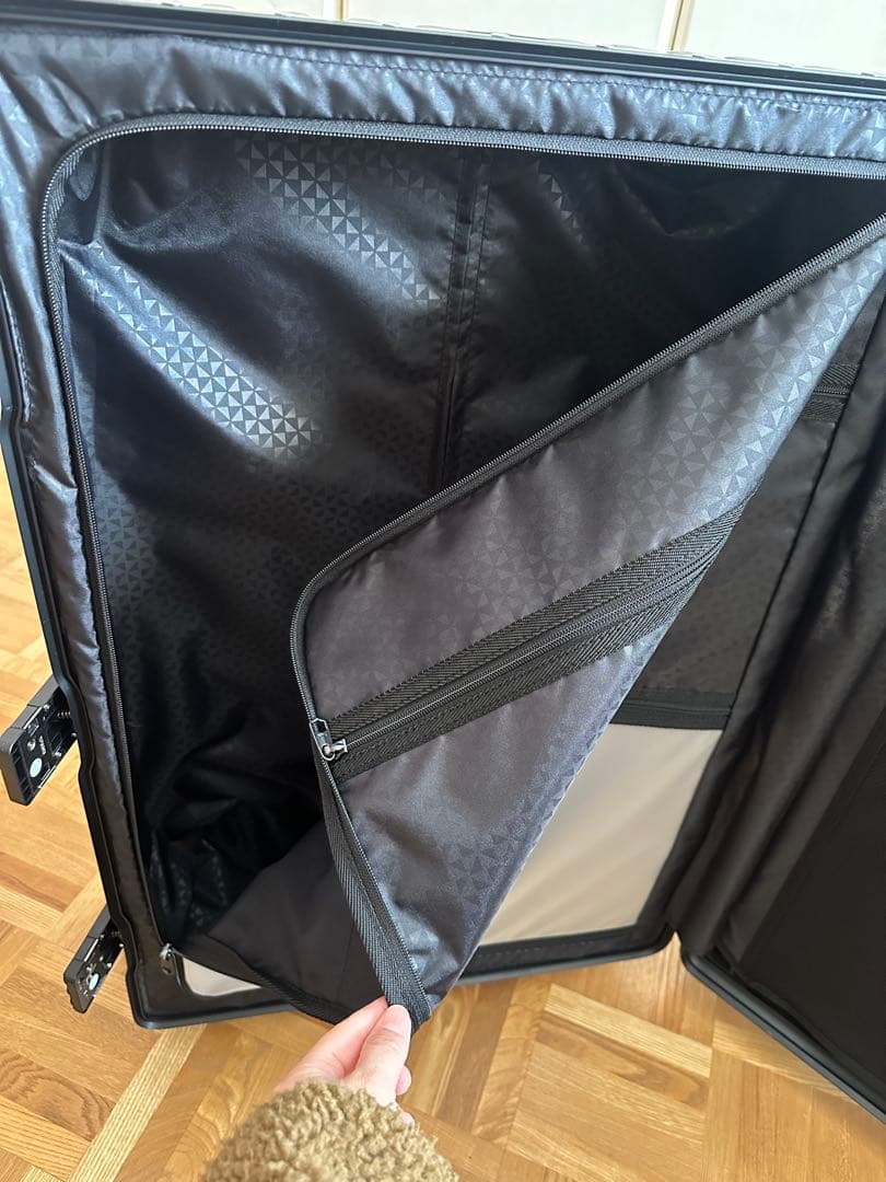 ソフト　キャリーケース ブラック